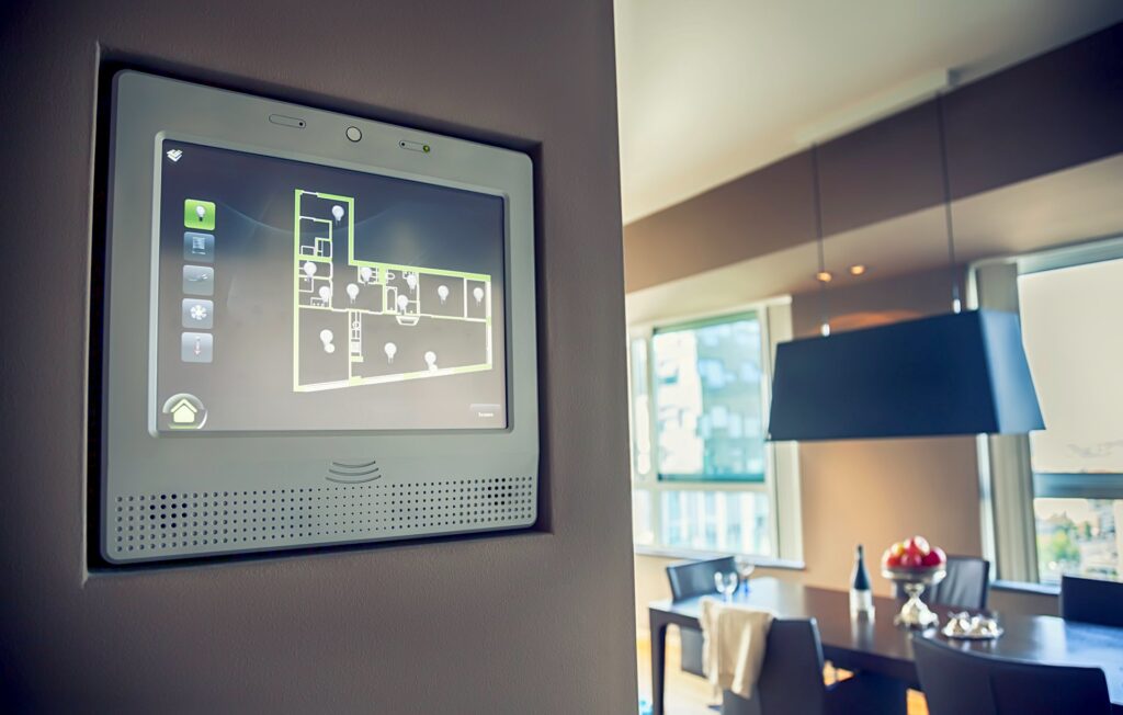 Instalaciones Audiovisuales-dada media Agencia de Comunicación DIGITALIZA TU NEGOCIO Web | eCommerce | Marketing Online | Digital Signage | Multimedia